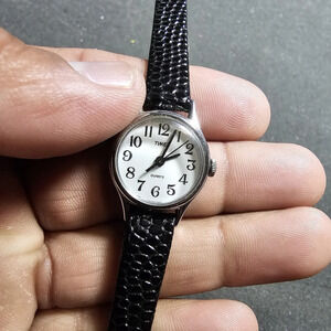 Vintage Timex 57 Womens Quartz Silver tone Watch Not Working For Parts Or Repair